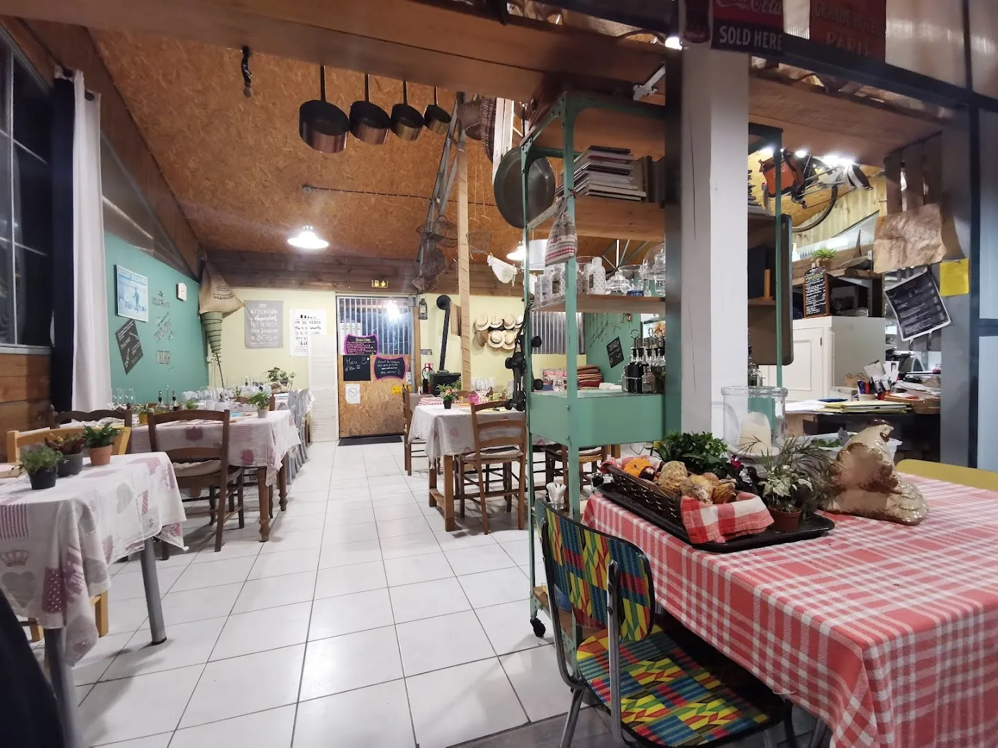 Restaurant Ici t'es Ailleurs